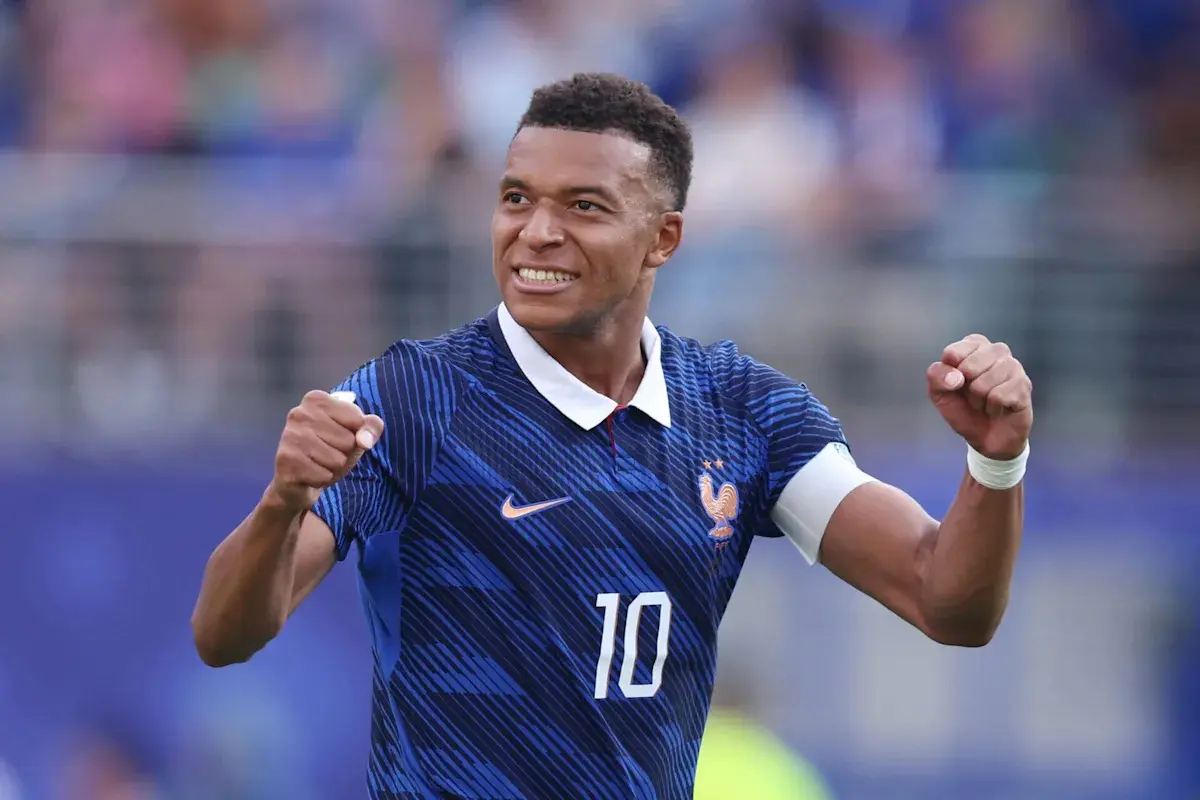 French petition titled ‘Kylian Mbappe, please forgive us’ reaches 15,000 signatures amid World Cup run