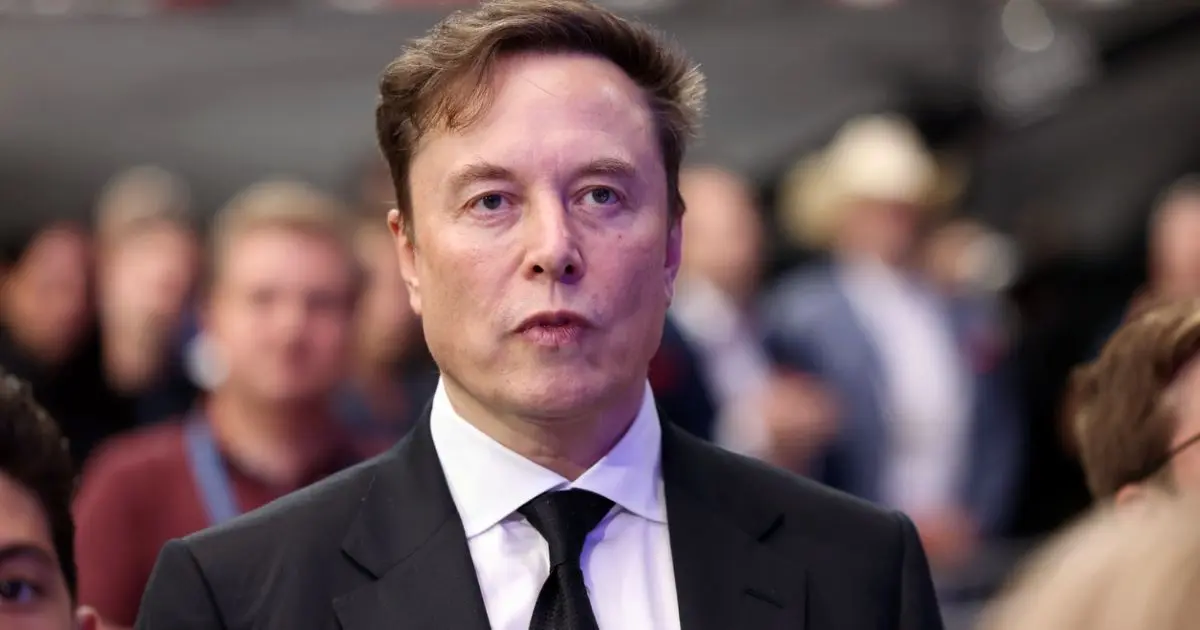 'He Became Unrecognisable': Grimes Accuses Elon Musk of Using Her Instagram and Modeling to Take Her Kids